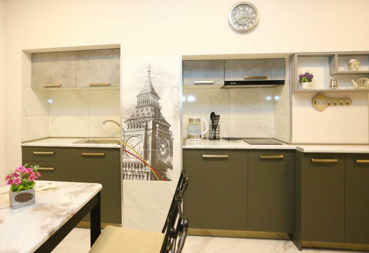 Old Corner Apartment Tbilisi Exterior photo