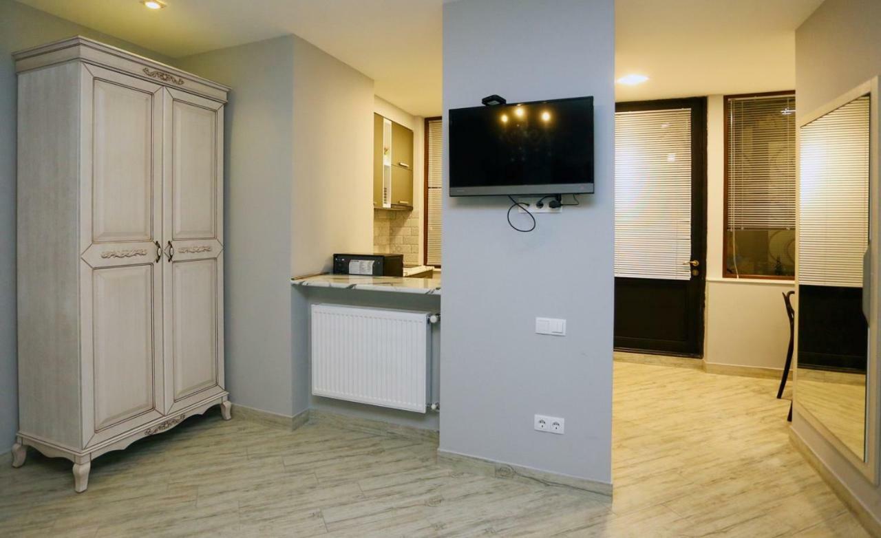 Old Corner Apartment Tbilisi Exterior photo